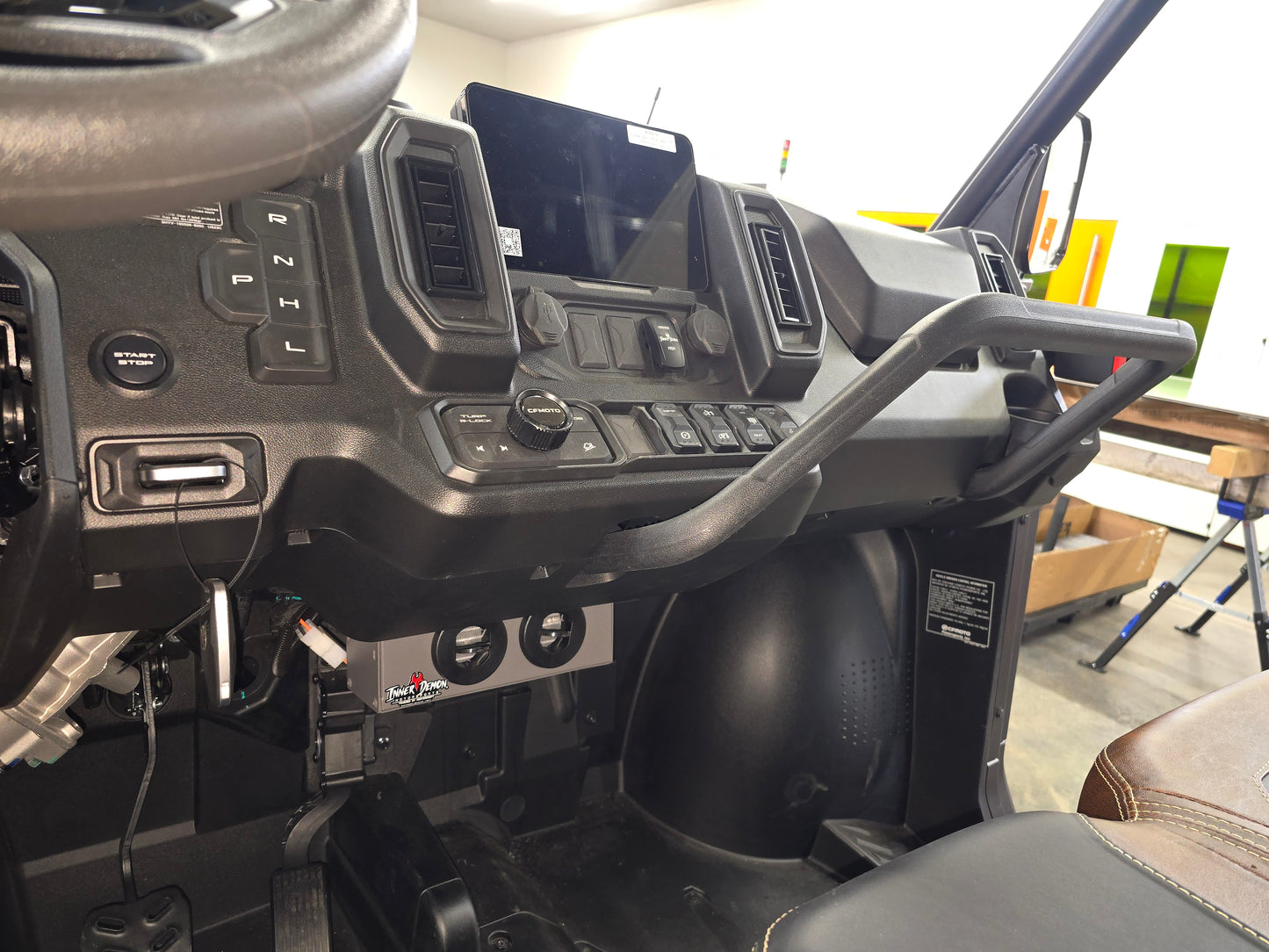 CF MOTO U10 PRO 2025