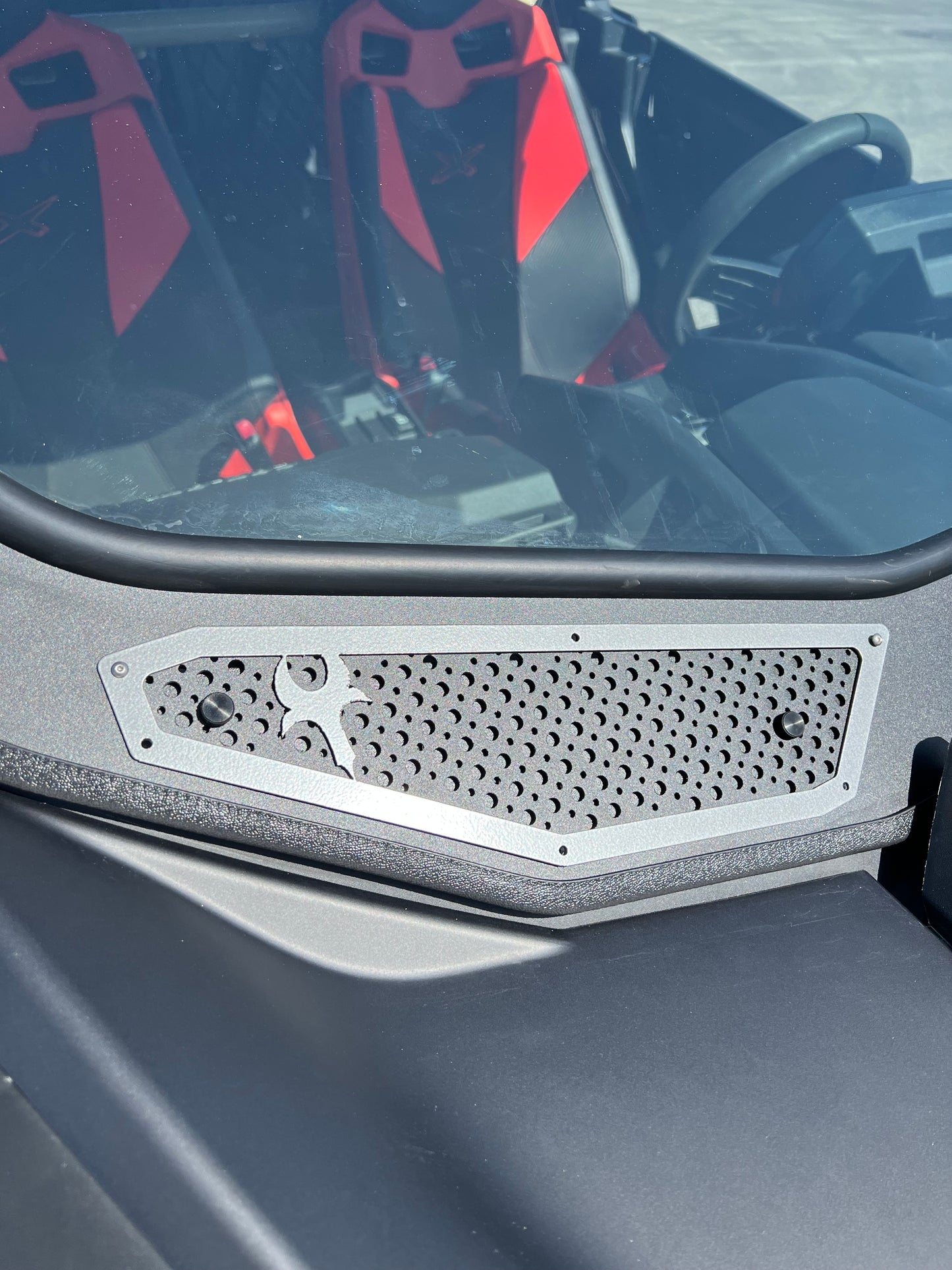Can Am Maverick X3 Glass Windshield