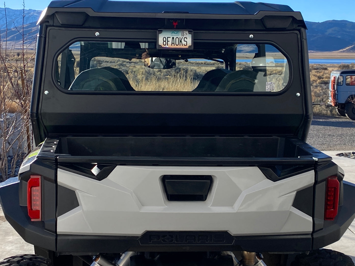 2018+ Polaris General Rear Glass Window